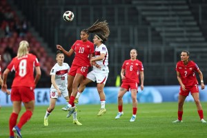 Milli Kadın Futbol Takımı İsviçre'ye Yenildi