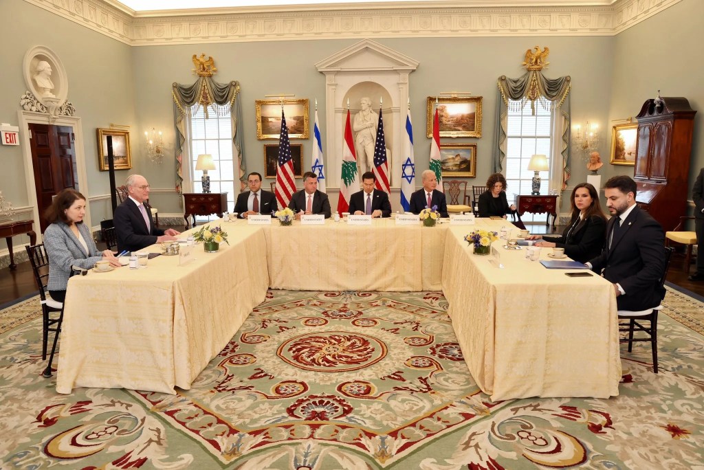 İsrail ve Lübnan Washington'da Müzakerelere Başlıyor