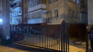 Diyarbakır'da Aile Faciası: Eşini Öldürdü, Kızını Yaraladı