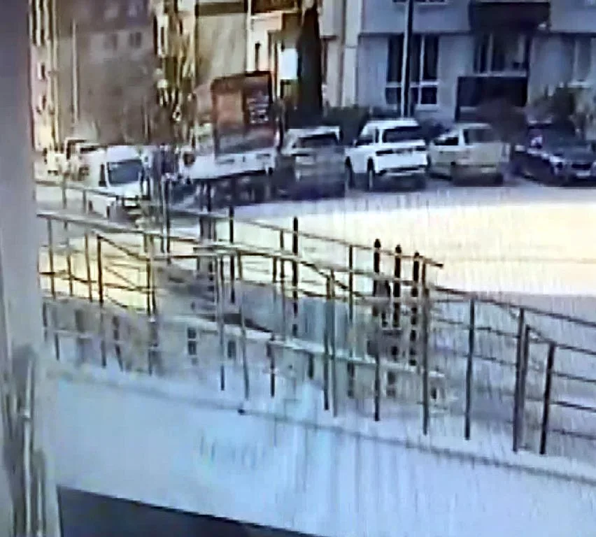 Bolu'da Motosiklet Kazası Kameralara Yansıdı