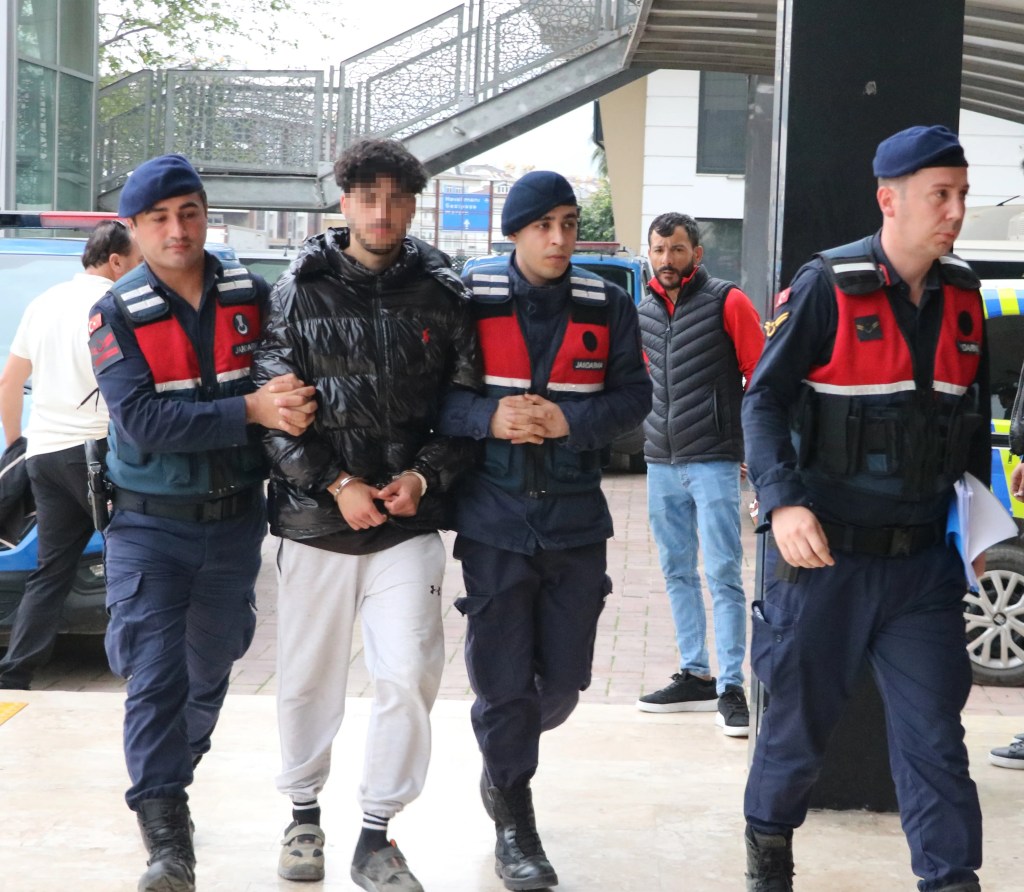 Alanya'da Okulu Hedef Alan Paylaşım Yapan Genç Tutuklandı