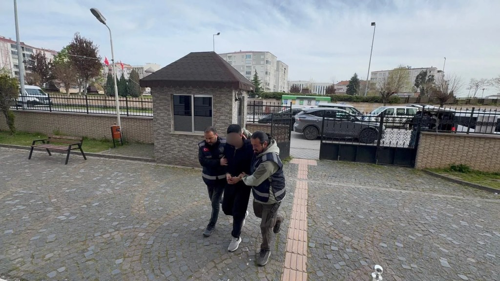 Samsun'da cinayet soruşturmasında iki kardeş yakalandı