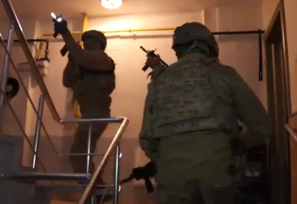 Mersin Merkezli Operasyonda 25 Kişi Tutuklandı