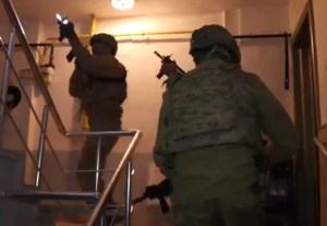 Mersin Merkezli Operasyonda 25 Kişi Tutuklandı