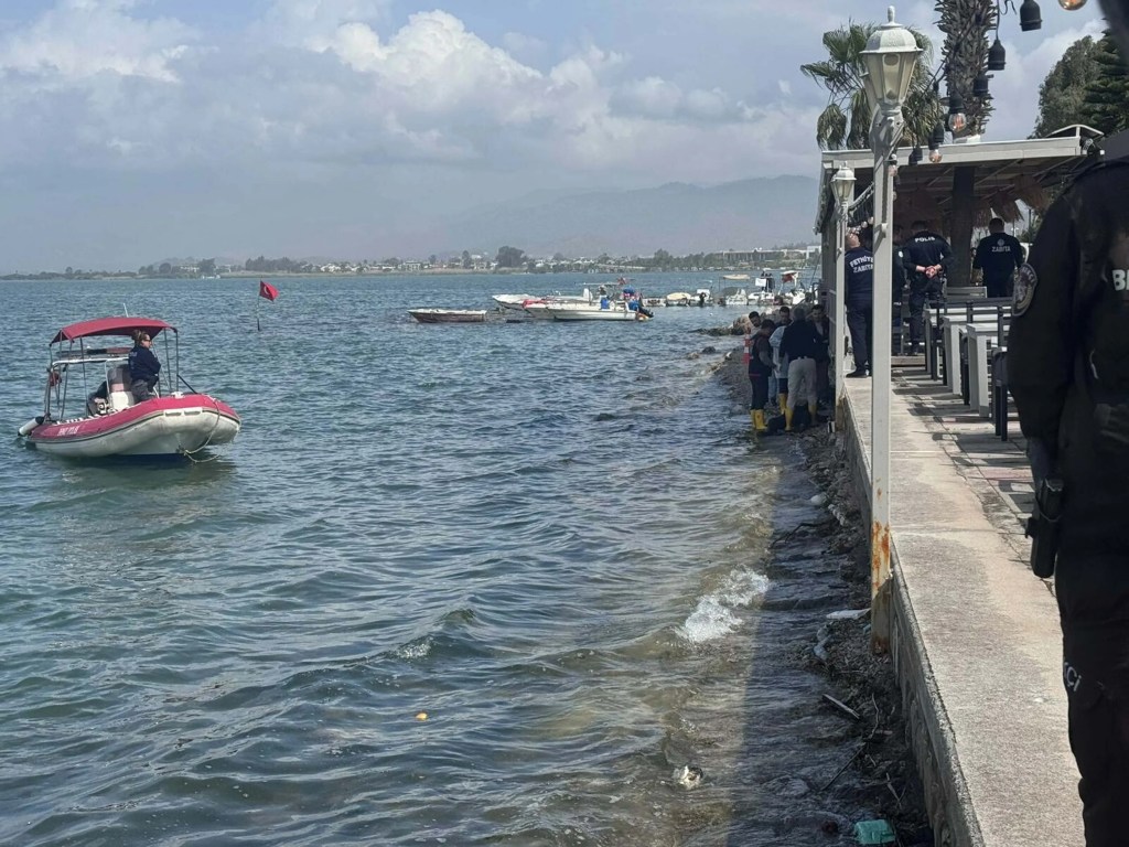 Fethiye Sahilinde Bir Erkek Cesedi Bulundu