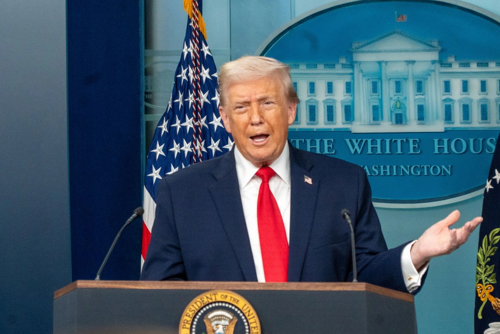 Trump: İran Bize Şantaj Yapamaz