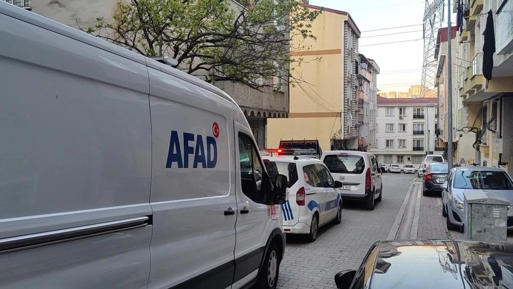 Esenyurt'ta Zehirlenme Vakası: 7 Kişi Hastaneye Kaldırıldı