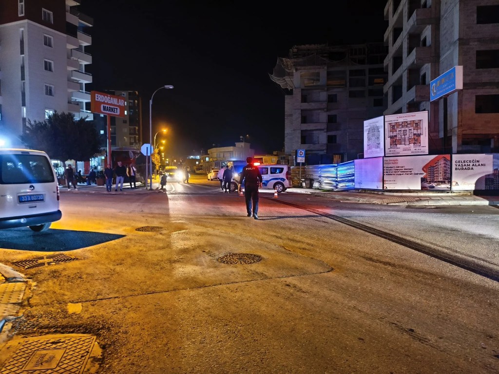 Tarsus'ta TIR Kazasında Bir Kadın Hayatını Kaybetti