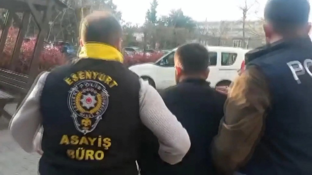 Esenyurt'ta İntihar Zannedilen Olay Cinayet Çıktı
