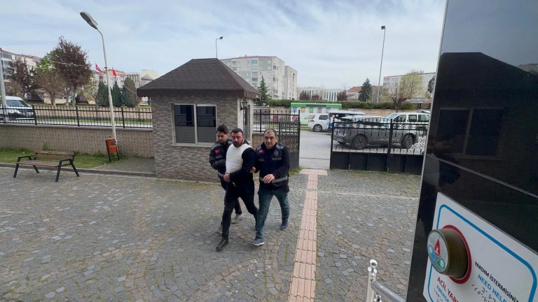 Bafra'da Uyuyan Kişiyi Öldüren Şüpheliye Azmettirme İddiası