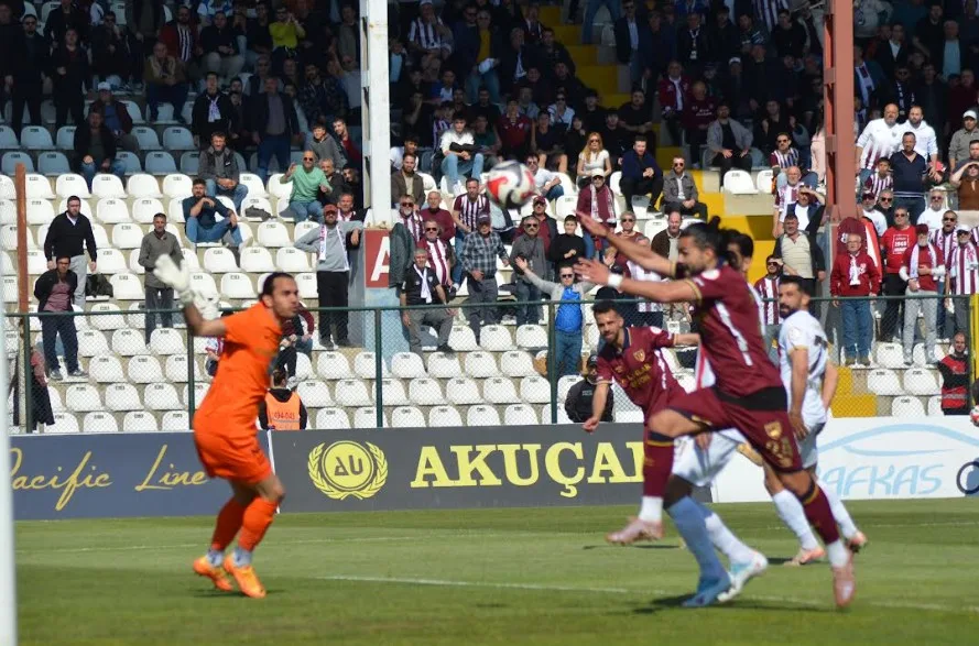 Bandırmaspor Amedspor'u 2-0 Mağlup Etti
