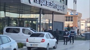 Uşak Belediyesi'ne Operasyon: 29 Kişi Gözaltında