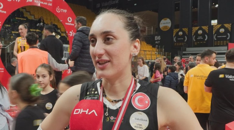 Ayça Aykaç: Final Serisi Zorlu Geçti Ama Başardık