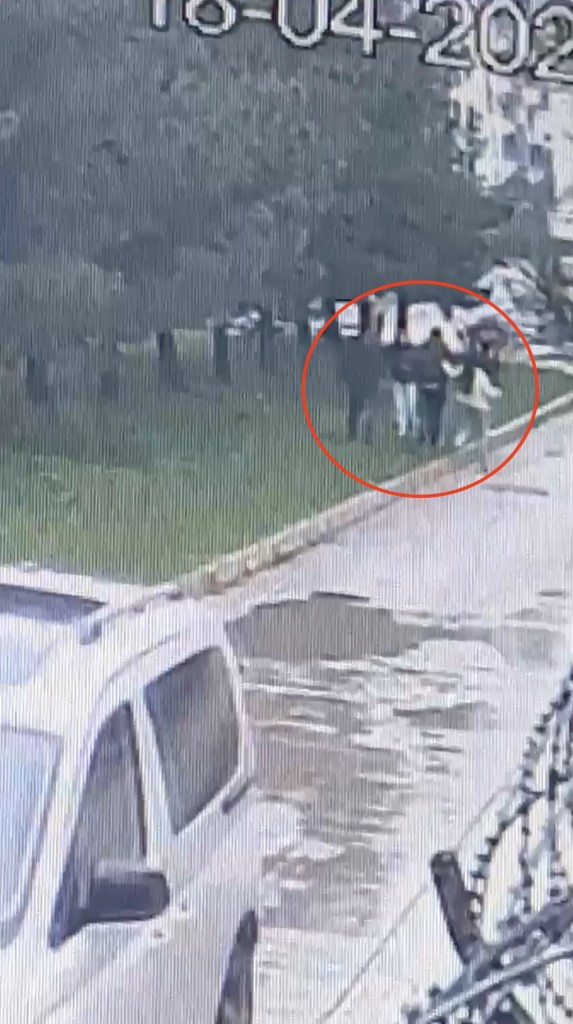 Diyarbakır'da Su Sıçratan Sürücü Çocuğa Saldırdı