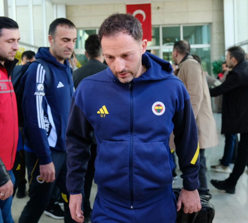 Fenerbahçe Türkiye Kupası çeyrek finali için Konya'da