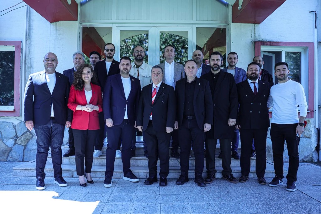 Samsunspor'un Borcu Yok, Yeni Hedef 1500 Üye