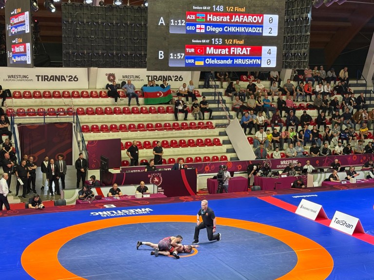 Murat Fırat Avrupa Güreş Şampiyonası'nda Finalde