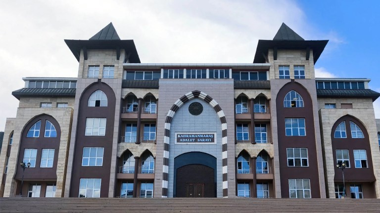 Saldırganın Annesi Doktor Uyarılarını Dinlemediği İçin Tutuklandı
