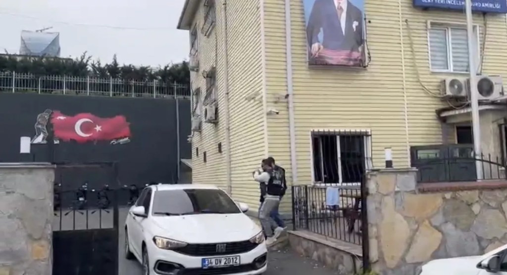 Sarıyer'de Aranan Cinayet Hükümlüsü Yakalandı