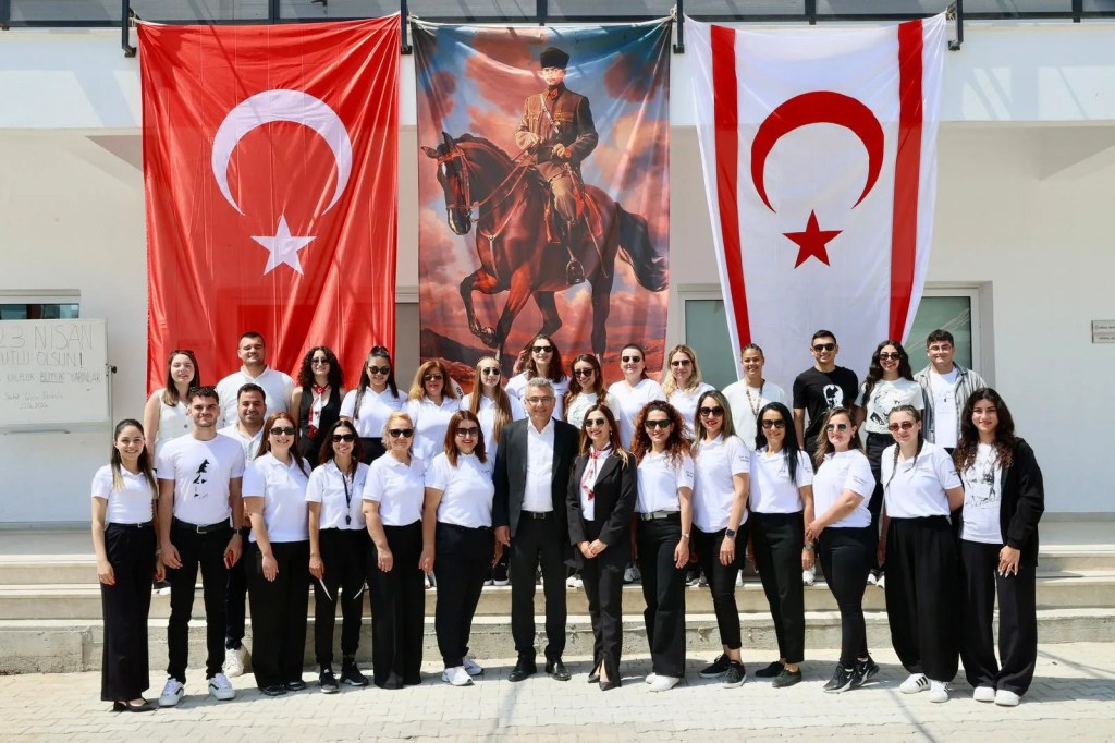 KKTC'de 23 Nisan Coşkusu