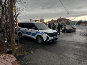 Kayseri'de Akrabalar Arasında Çıkan Kavga: 3 Kişi Yaralandı