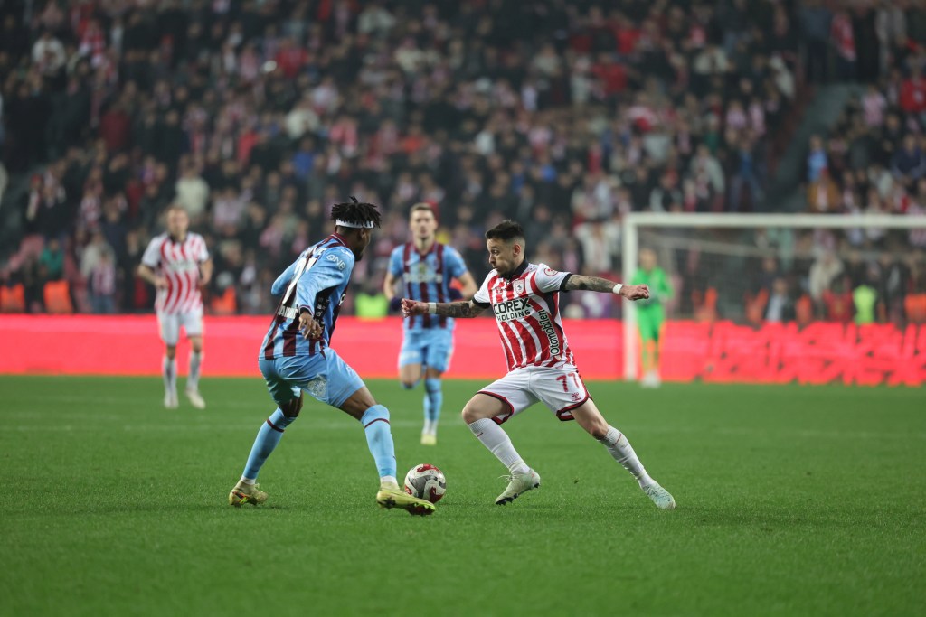 Trabzonspor Penaltılarla Yarı Finale Yükseldi