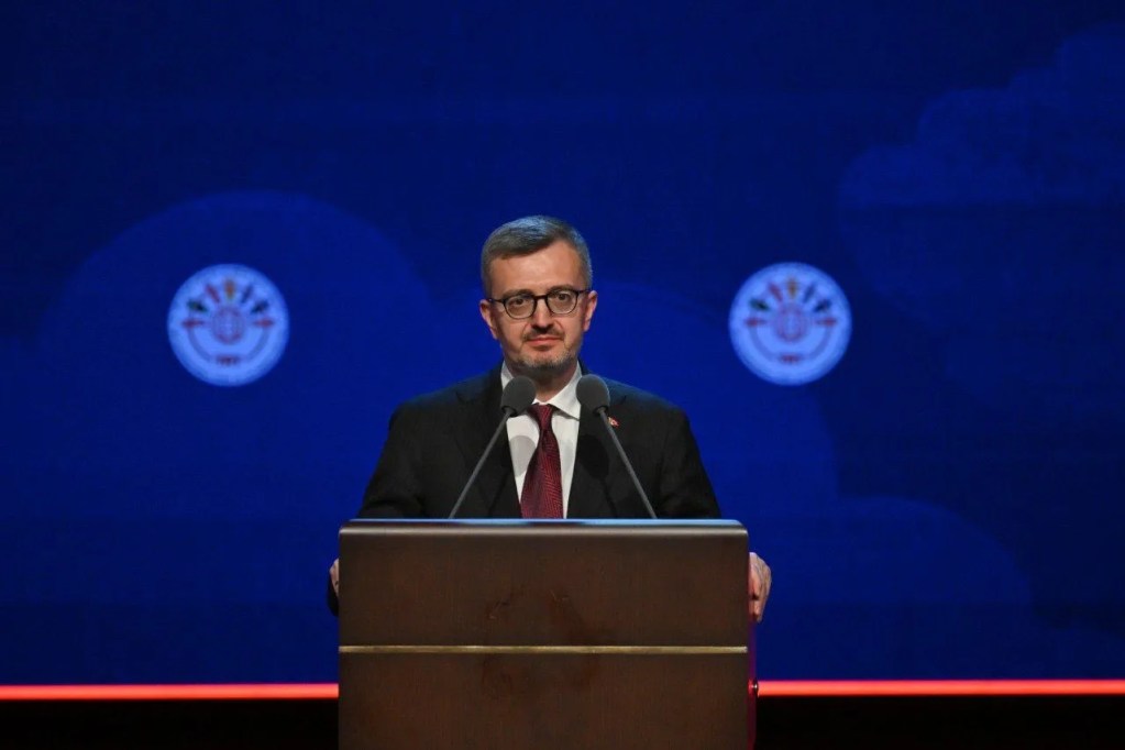 İletişim Başkanı Duran: Çocukların Sesi İnsanlığın Umududur