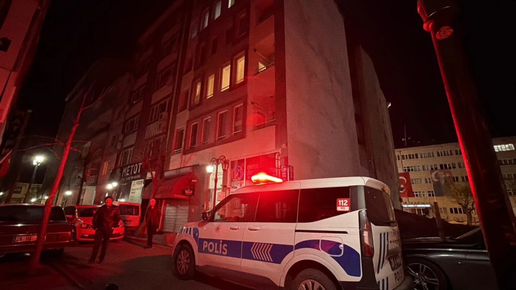 Eskişehir'de Yaşlı Kadın Evinde Ölü Bulundu
