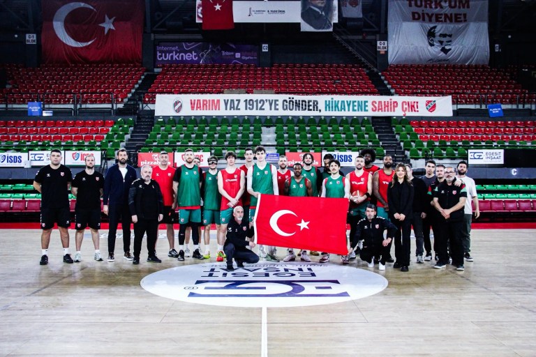 Karşıyaka'dan Çocuklar İçin Anlamlı Kampanya