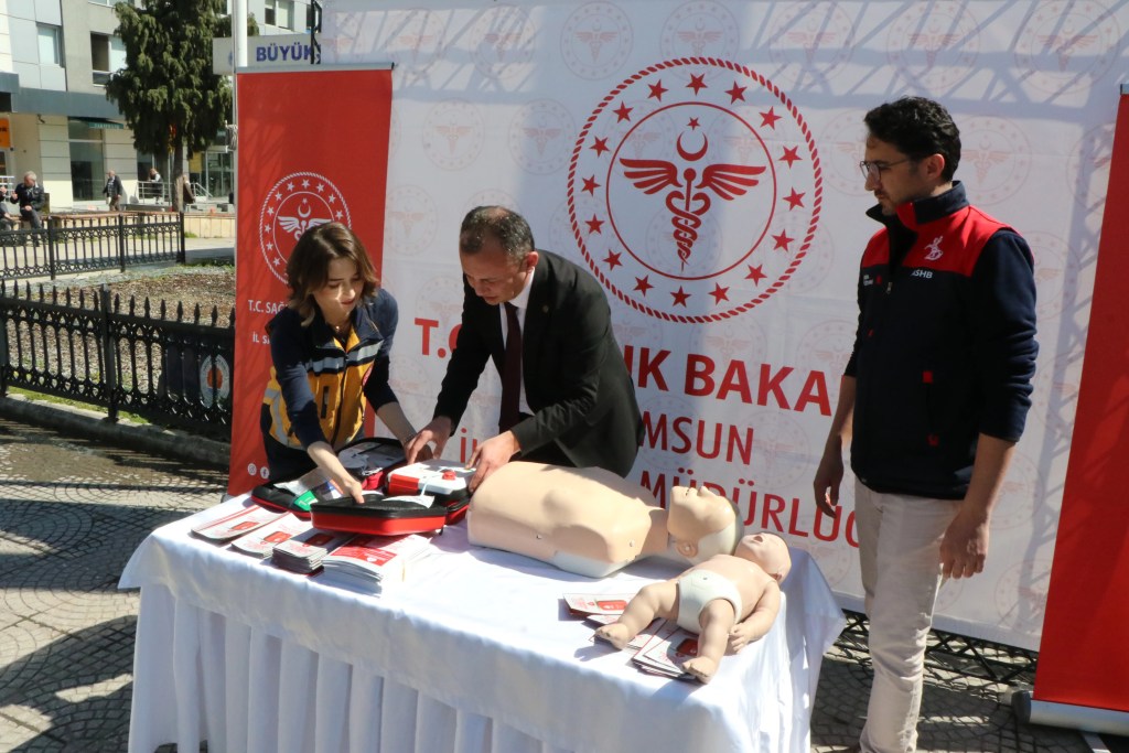 Samsun'da Kalp Sağlığı İçin Yerli Şok Cihazları Kullanıma Sunuldu