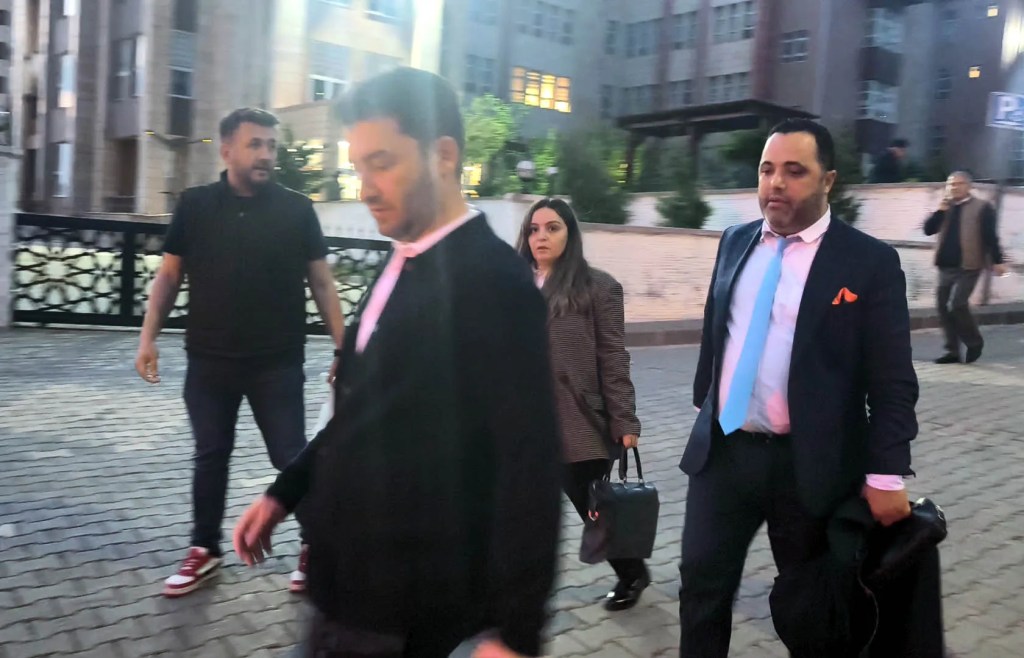 Deprem Davasında Gerginlik: Avukatlar Arasında Tartışma Çıktı