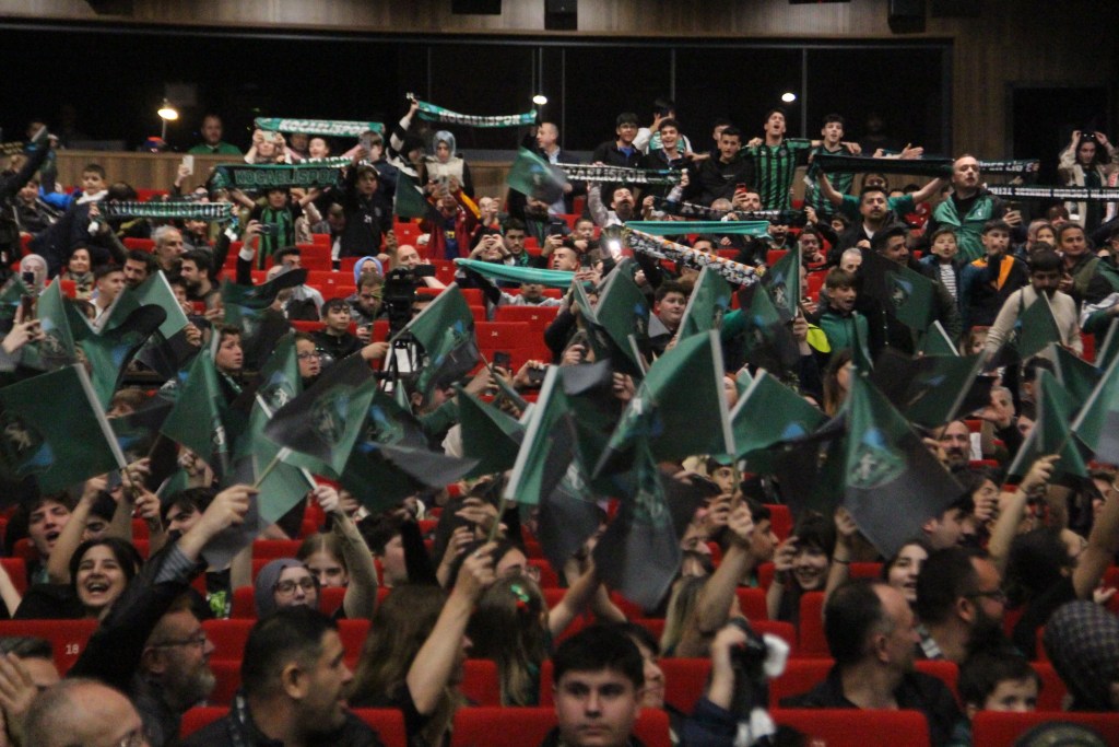 Kocaelispor'un 60. Yıl Dönümü Coşkuyla Kutlandı