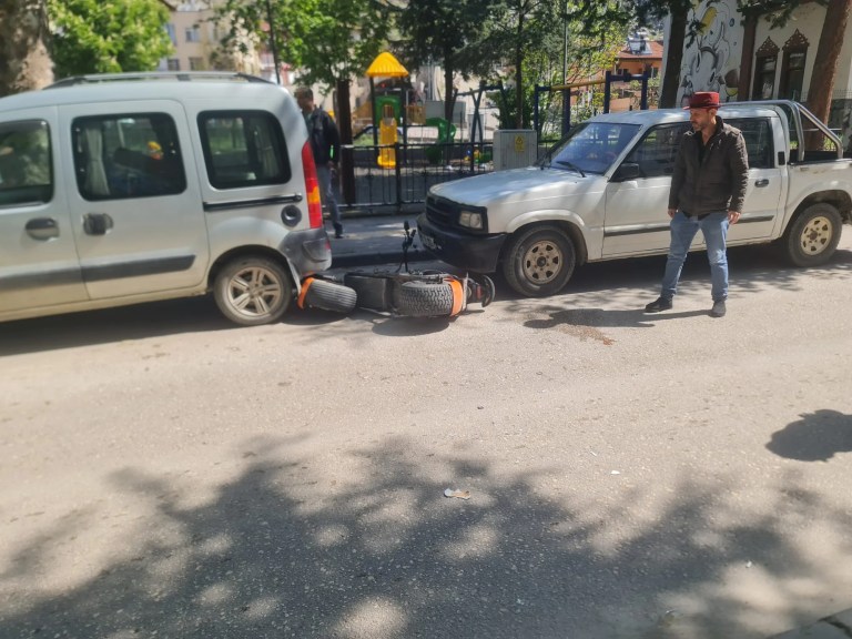 Amasya'da Motosiklet Kazası Kameralara Yansıdı