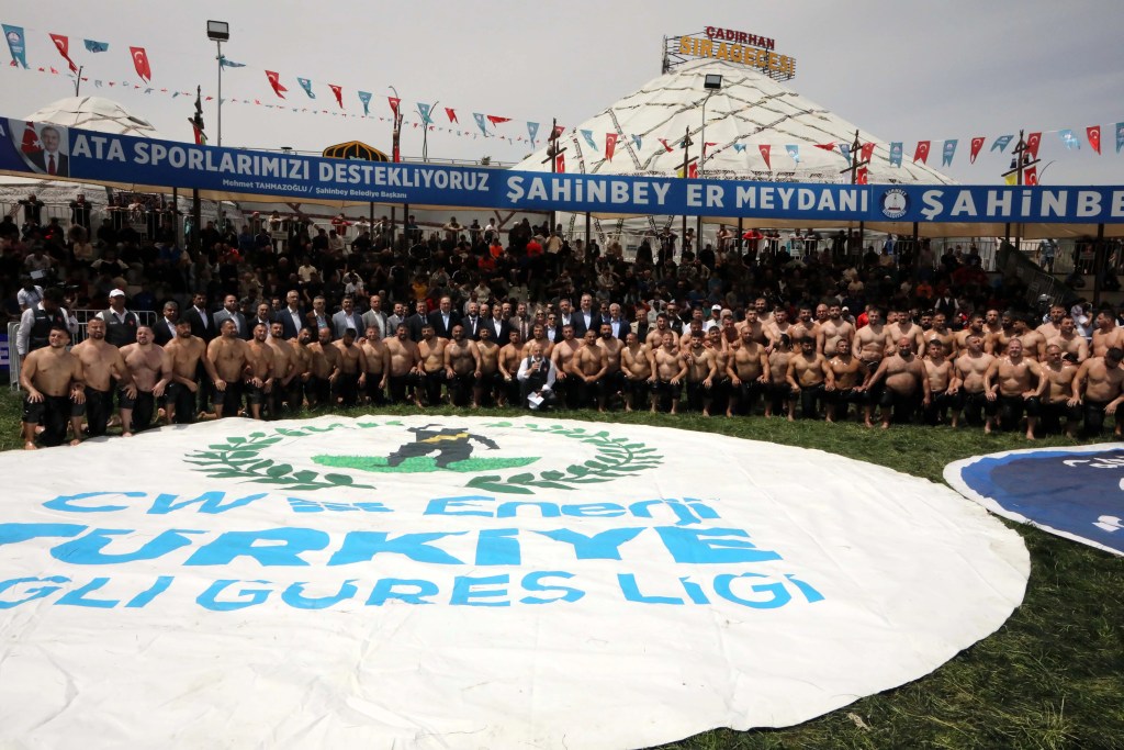 Gaziantep'te Yağlı Güreş Heyecanı Başladı