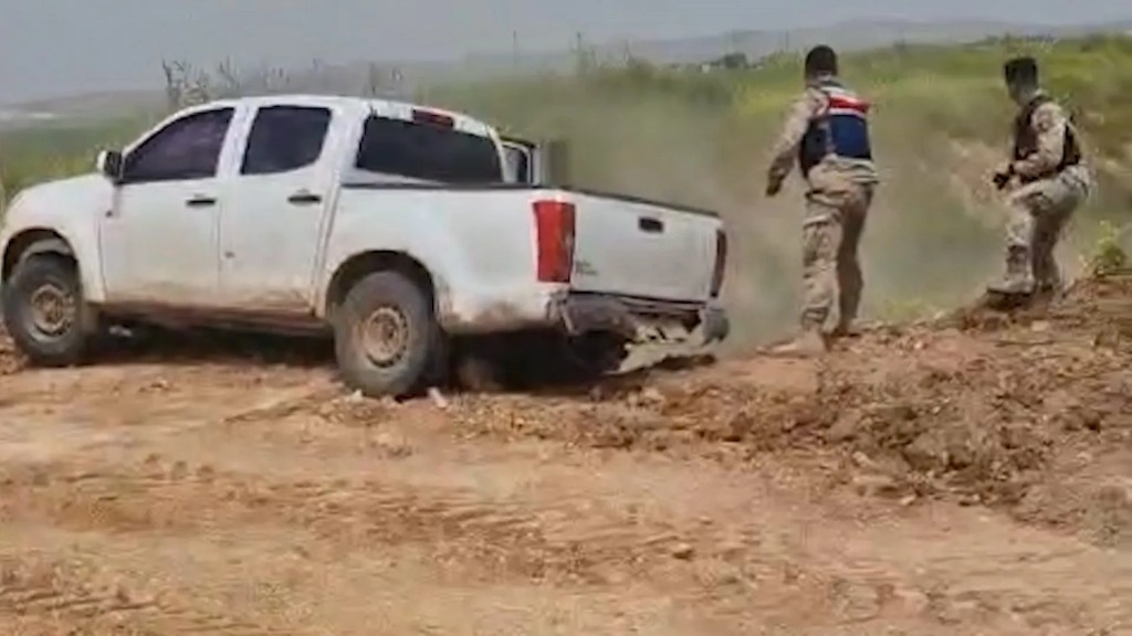 Şanlıurfa'da Sınırda Kaçakçılık Kovalamacası