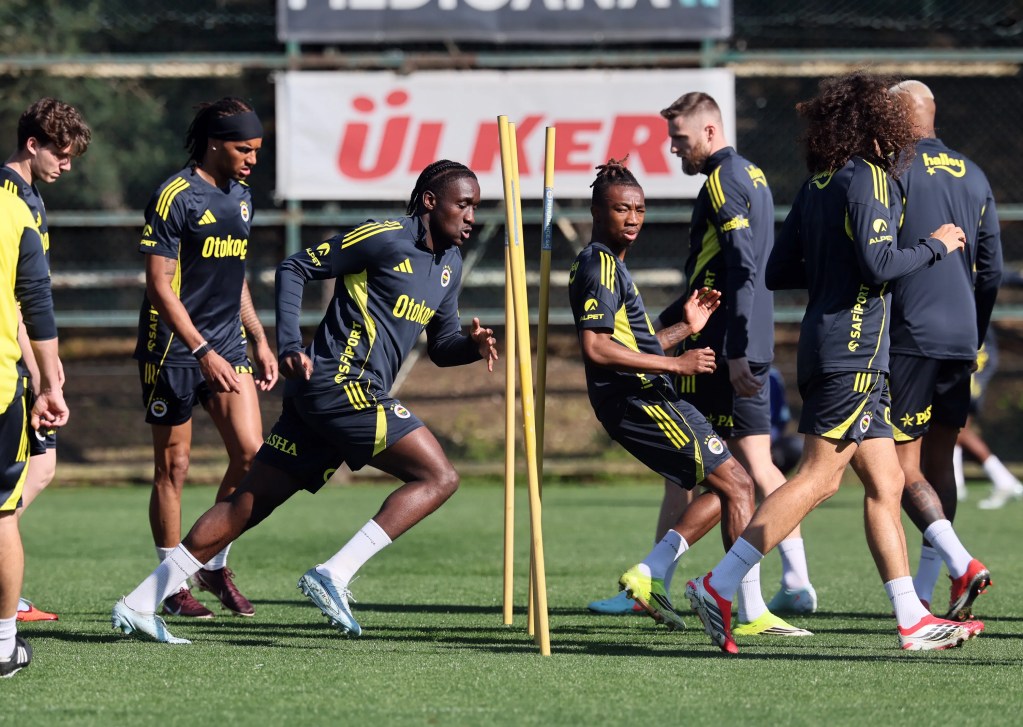 Fenerbahçe Derbi Öncesi Hazırlıklarını Tamamladı