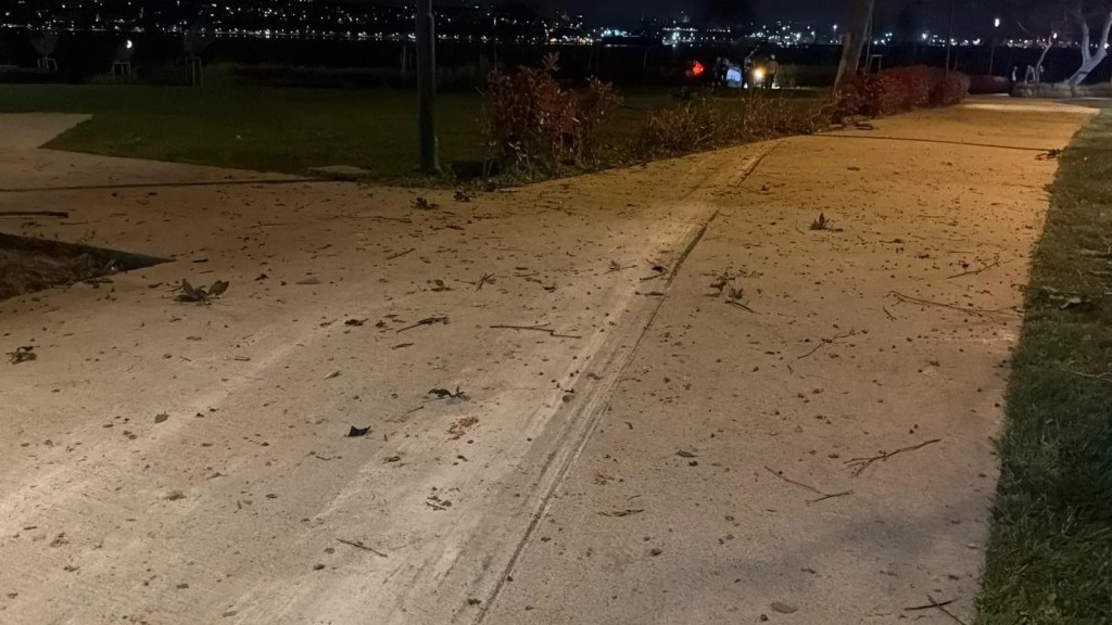 Fatih'te Otomobil Parka Savruldu: 1 Kişi Yaralandı