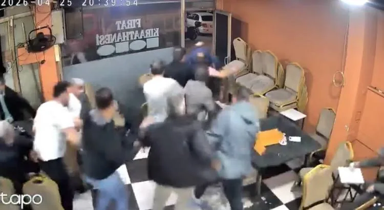 Sultangazi'de Yüksek Sesli Araç Panik Yarattı
