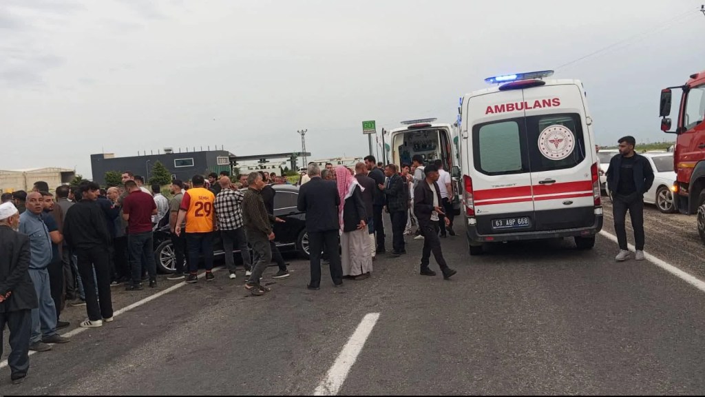 Şanlıurfa'da Trafik Kazası: İki Genç Hayatını Kaybetti