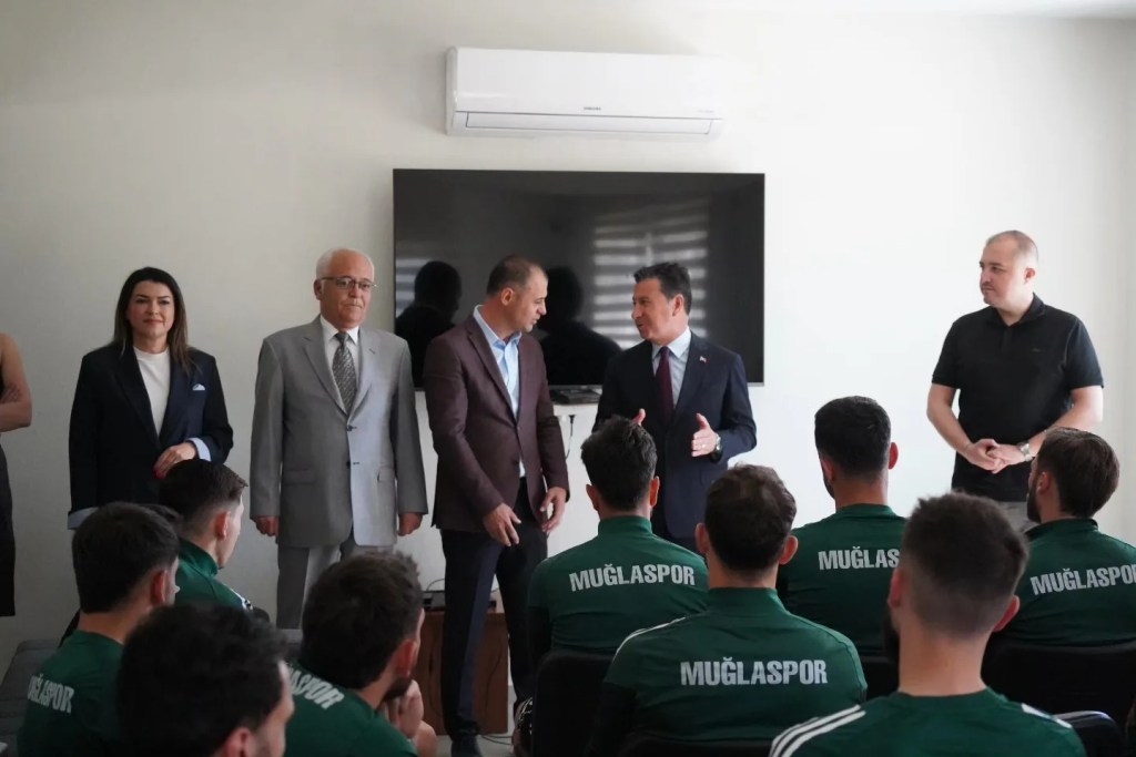 Muğlaspor'a Başkan Aras'tan Destek Ziyareti