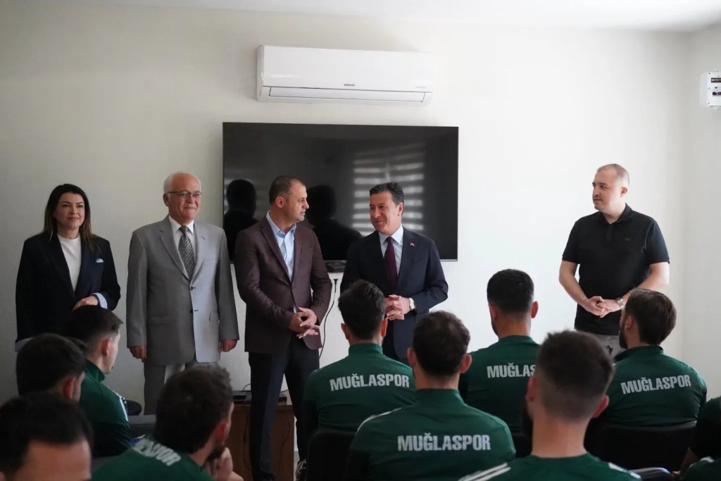 Muğlaspor'a Başkan Aras'tan Destek Ziyareti