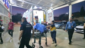 Adana'da Baba Kızını Bıçakla Yaraladı