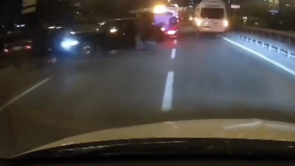 Maltepe'de Zincirleme Kaza: 4 Yaralı