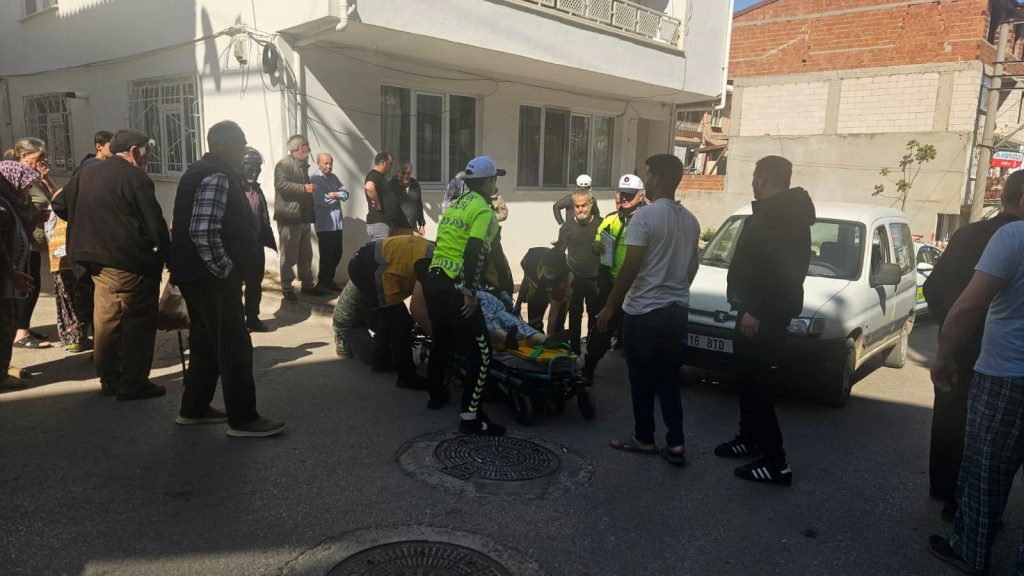 Bursa'da Ekmek Alırken Aracın Çarptığı Kadın Hayatını Kaybetti