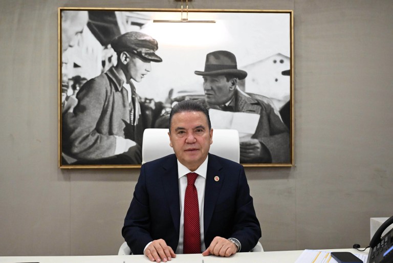 Antalya Büyükşehir Belediyesi'nde 34 Gözaltı Kararı