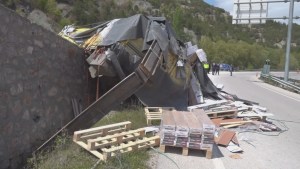 Amasya'da TIR Kazası: Şoför Hayatını Kaybetti