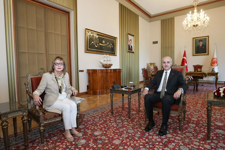 TBMM Başkanı Kurtulmuş Bosna Hersek Büyükelçisi ile Görüştü