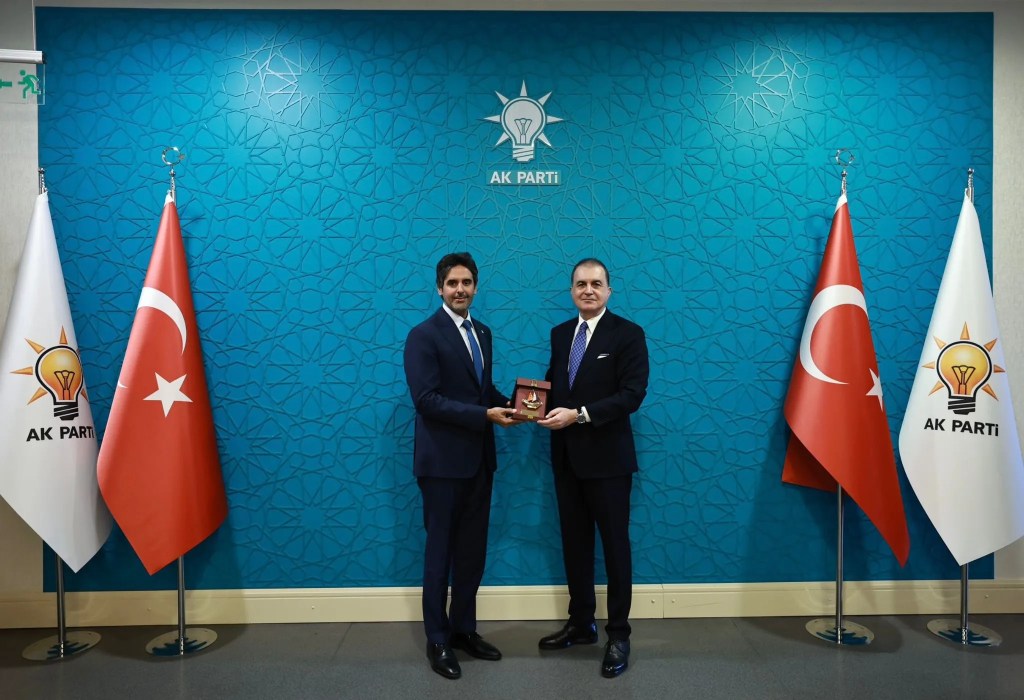 Ömer Çelik Katar Büyükelçisi İle Görüştü