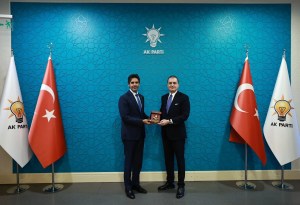 Ömer Çelik Katar Büyükelçisi İle Görüştü