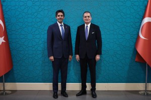 Ömer Çelik Katar Büyükelçisi İle Görüştü